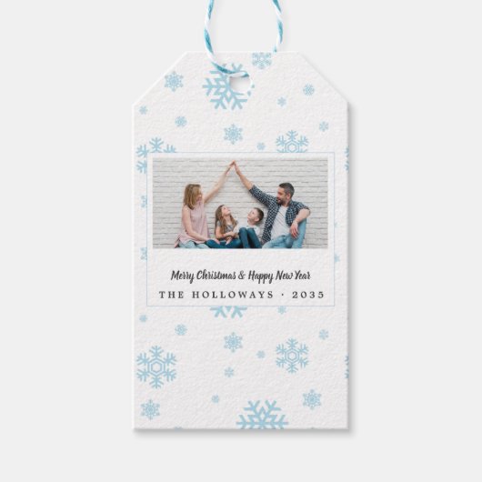 Minimal Blue Snowflakes Vakantiefoto Cadeaulabel (Voorkant)