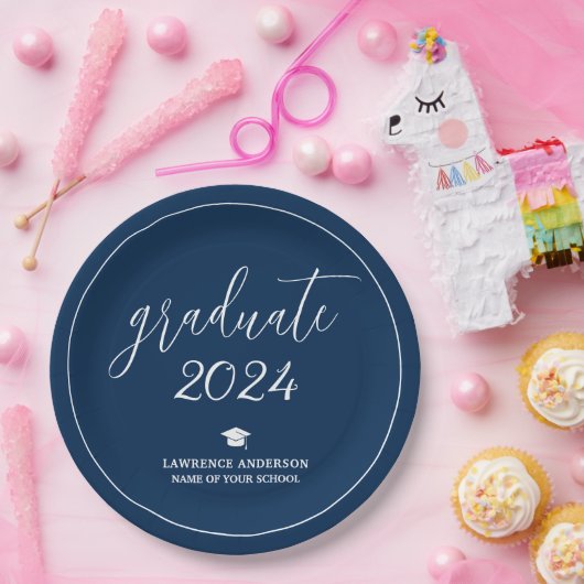 Minimal Chic Navy Blue Afstuderen 2024 Afstuderen Papieren Bordje (Feest)