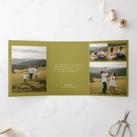 Minimal Christmas Family Arch Photo Drieluik Aankondiging (Binnen)