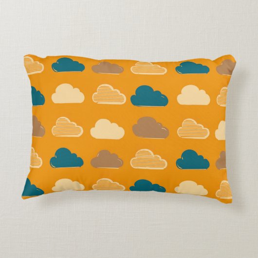 Minimal Clouds Pattern – Orange Sky Vibes Accent Kussen (Achterkant)