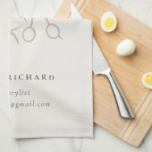 Minimal Elegant Haarstylist Ivoor Hair Scissor Theedoek (Quarter Fold)