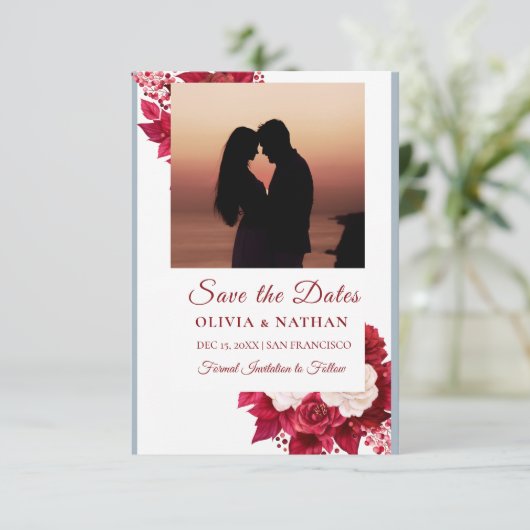 Minimal Elegant Text & Photo Design / Wedding Save The Date (Staand voorkant)