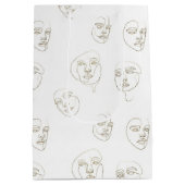 Minimal Female Face Line Pattern (1) Medium Cadeauzakje (Achterkant)