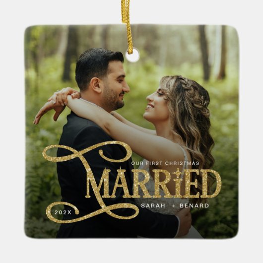 Minimal First Christmas Married Couples 2 Photos Keramisch Ornament (Voorkant)
