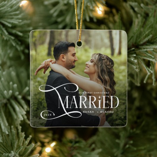 Minimal First Christmas Married Couples 2 Photos Keramisch Ornament (Boom)