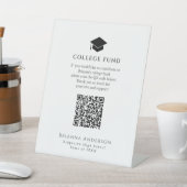 Minimal Graduation Cap College Fund Reclamebord Met Voetstuk (Insitu)