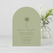 Minimal Green Palm Tree Beach Wedding Invitation Kaart (Staand voorkant)