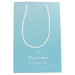 Minimal Light Pastel Blue Snowy Christmas Party Medium Cadeauzakje