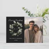 Minimal Merry Christmas Green Wreath Aankondiging (Staand voorkant)