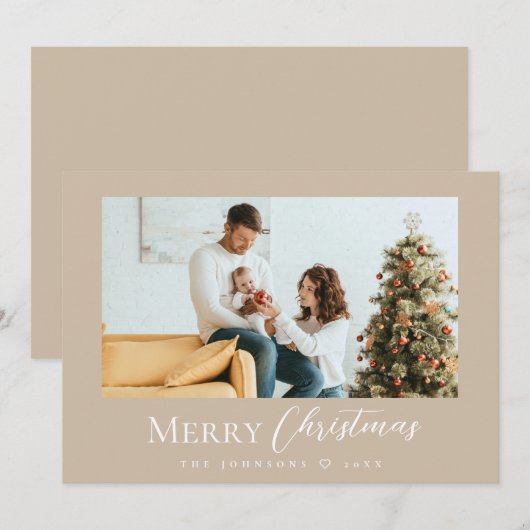Minimal Merry Christmas Moderne familiefoto Taupe Feestdagenkaart (Voorkant / Achterkant)