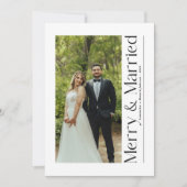 Minimal Merry & Married Christmas Foto Passen getr Feestdagenkaart (Voorkant)