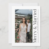 Minimal Merry & Married Christmas Foto Passen getr Feestdagenkaart (Voorkant)