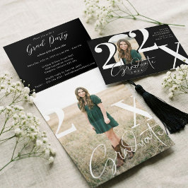 Minimal Modern Bold Graduation Year Arch Photo Drieluik Uitnodiging
