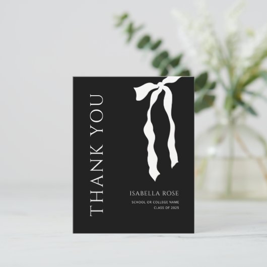 Minimal Modern Elegant Eenvoudig Boog Afstuderen Bedankkaart (Staand voorkant)