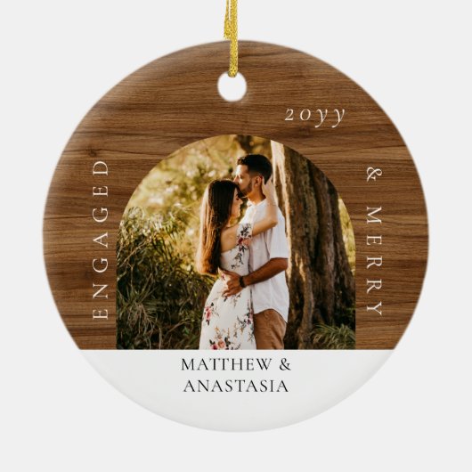 Minimal Modern Engaged & Merry 2 Photo Engagement Keramisch Ornament (Achterkant)