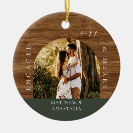 Minimal Modern Engaged & Merry 2 Photo Engagement Keramisch Ornament (Voorkant)