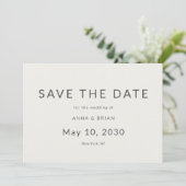 Minimal Modern Save the Date with Monogram (Staand voorkant)