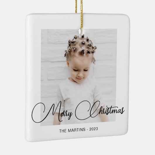 Minimal Modern Zwart Wit Kerstmis Foto Keramisch Ornament (Rechts)