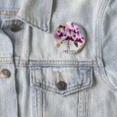 Minimal Orchid Pin – Subtiele schoonheid, dagelijk Ronde Button 5,7 Cm (In situ)
