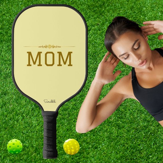 Minimal Personalized Pickleball Mom Custom Name Pickleball Paddle