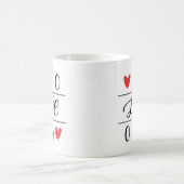 Minimal Red Hearts Love Mug Koffiemok (Center)