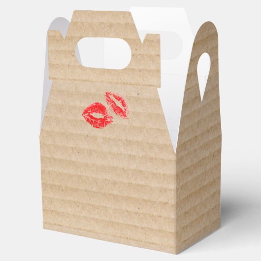 Minimal Red Lip Print Bedankdoosjes (Geopend)