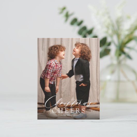 Minimal Script Christmas Cheers Holiday Briefkaart (Staand voorkant)