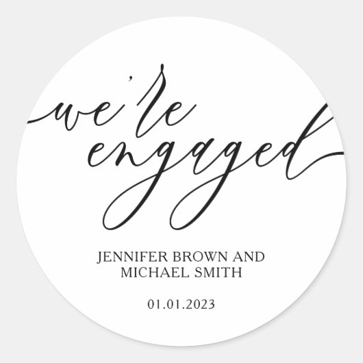 Minimal Script Girly We are engaged Ronde Sticker (Voorkant)