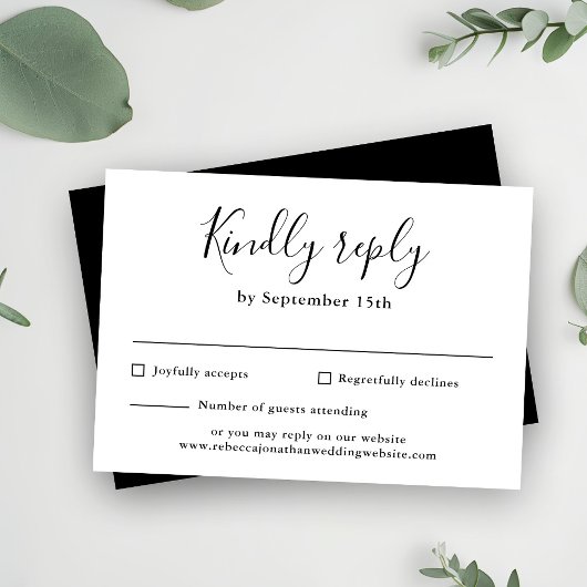 Minimal Script Zwart Wit Wedding RSVP Kaart