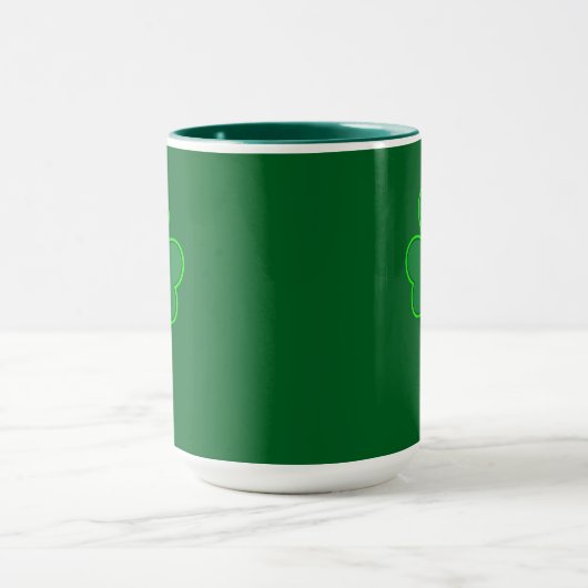 Minimal Shamrock St Patrick’s Day Shirt – caneca Mok (Midden)