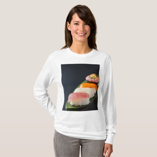 Minimal Sushi – Japanese tranquility and perfectio T-shirt (Voorkant volledig)