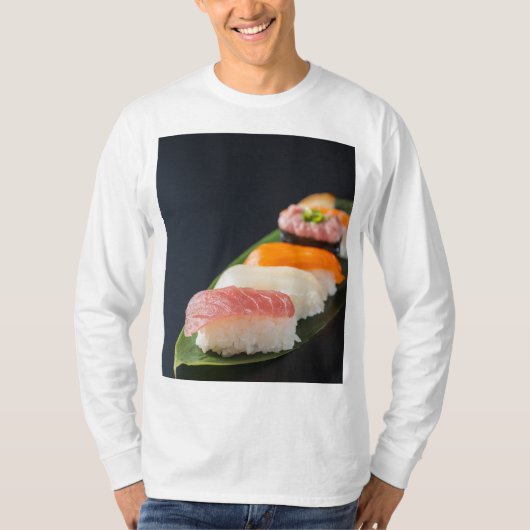 Minimal Sushi – Japanese tranquility and perfectio T-shirt (Voorkant)