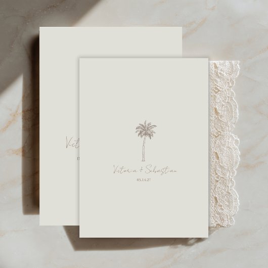 Minimal Taupe Palm Tree Beach Wedding Invitation Kaart