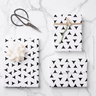 Minimal Triangle Pattern | Black and White Geometr Inpakpapier Vel