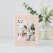 Minimal Warm Reddish Brown Merry Christmas Photo Feestdagenkaart (Staand voorkant)