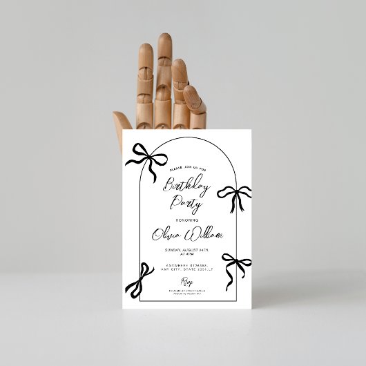Minimal watercolor black bow arch birthday kaart