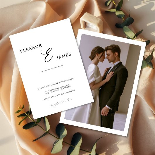 Minimal White and Black Wedding Invitation card Kaart