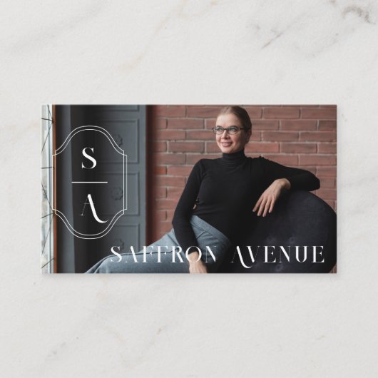 Minimale aangepaste Elegant Monogram Crest Custom  Visitekaartje (Voorkant)