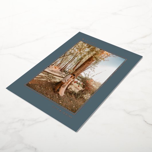 Minimale aankondiging van grijs goudhuwelijk (Gedraaid)