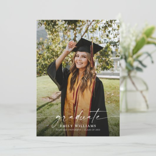 Minimale afstudeerfeest met fotouitnodiging kaart (Staand voorkant)