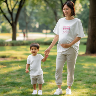 Minimale babyschoentjes Verwachtingsdatum Zwangers T-shirt