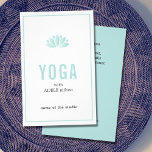 Minimale Blauwe Witte Lotus Icon Yoga Instructor Flyer<br><div class="desc">Minimale aanpasbare flyer-sjabloon met blauwe/witte kleuren en eenvoudig lotuspictogram. U kunt met jouw tekst aanpassen.</div>