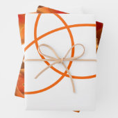 Minimale bloemenfotografie wit sinaasappel inpakpapier vel (In situ)