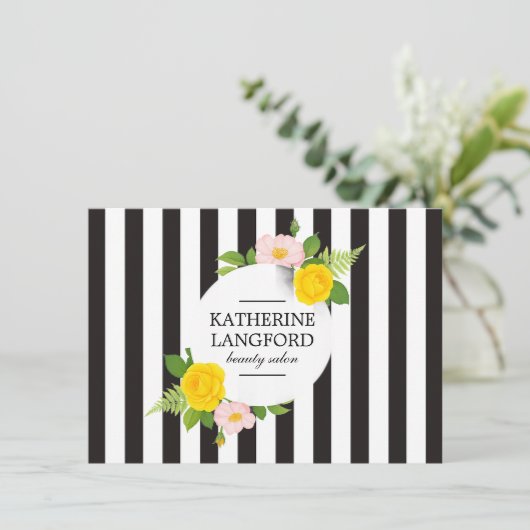 Minimale bloemenkrans Gestreept Cadeaubon (Staand voorkant)