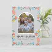 Minimale Blush Boog Bloemachtige Paasfamiliefoto Feestdagenkaart (Staand voorkant)
