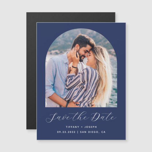 Minimale Boho Arch Foto Marine Blauw Script Magnetische Uitnodiging (Voorkant / Achterkant)