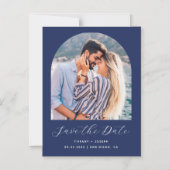 Minimale Boho Arch Foto Marine Blauw Script Magnetische Uitnodiging (Voorkant)
