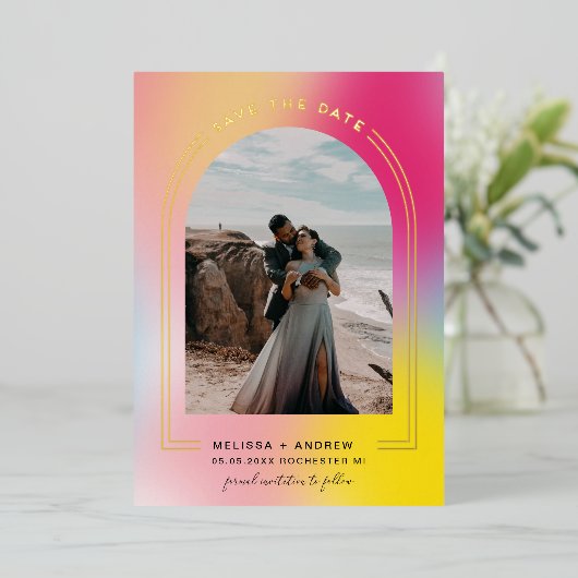 Minimale boog sparen de Datum Ombre Folie Uitnodiging (Staand Voorkant)