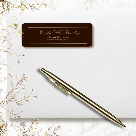 Minimale bruine achtergrond goud crème script reto etiket