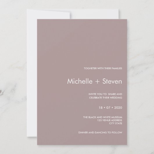 Minimale Chic Plum | Typografie Wedding Kaart (Voorkant)